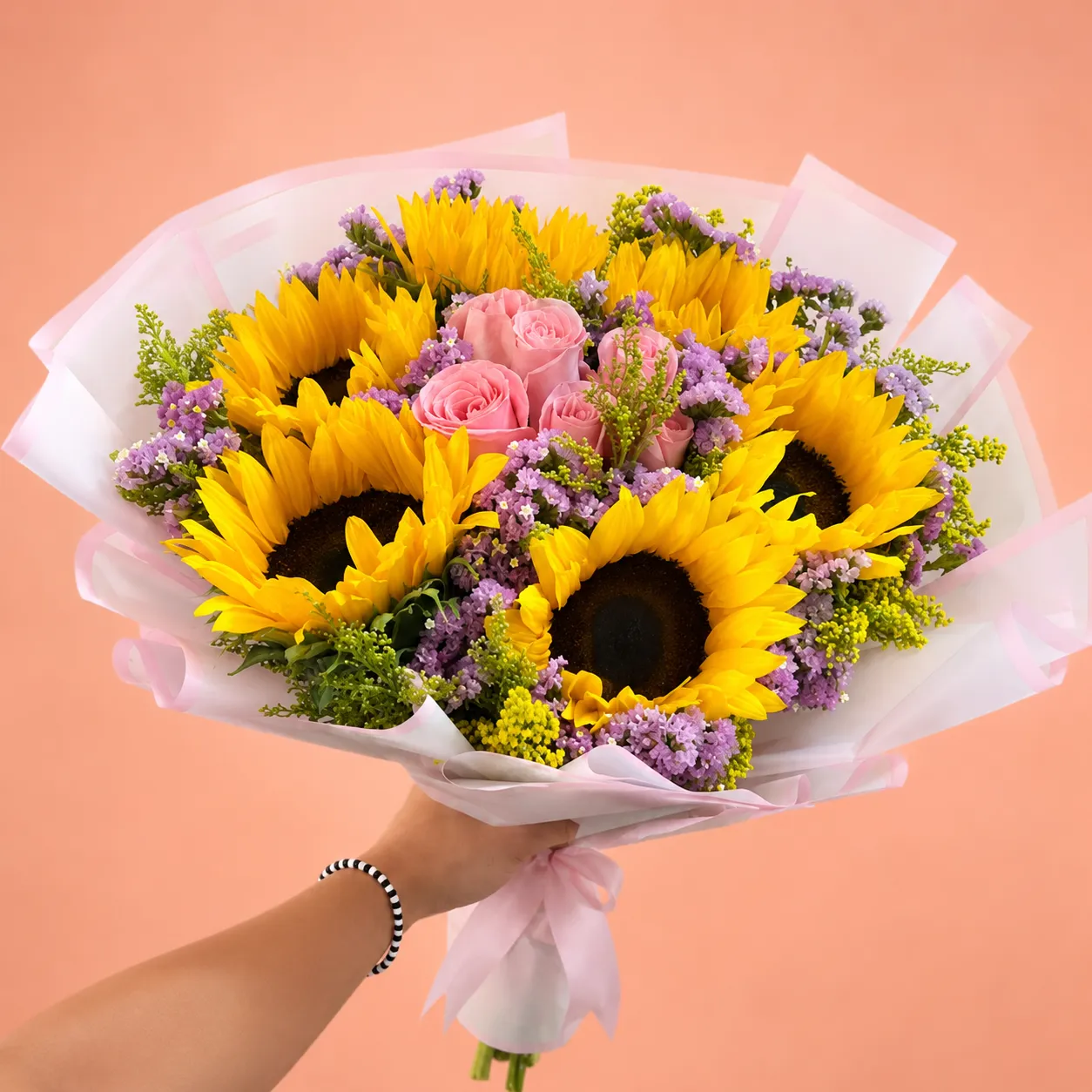 Ramo Bestseller con girasoles y rosas – DA'Flores